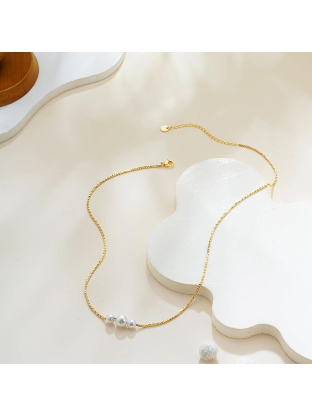 Trendy Gold Pearl Necklace for Women - Elegant Wedding & Bridesmaid Jewelry Gift - Picture 5 of 7